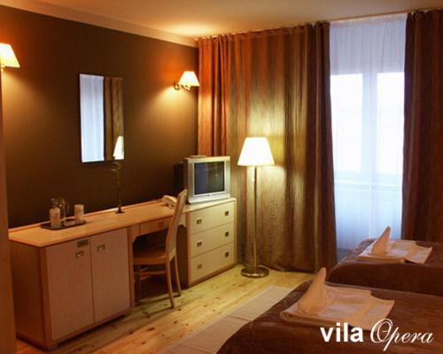 Hotel Opera Oradea Exterior foto